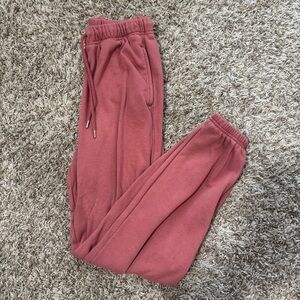 Pastel Red/Pink Women’s Old Navy Sweatpants